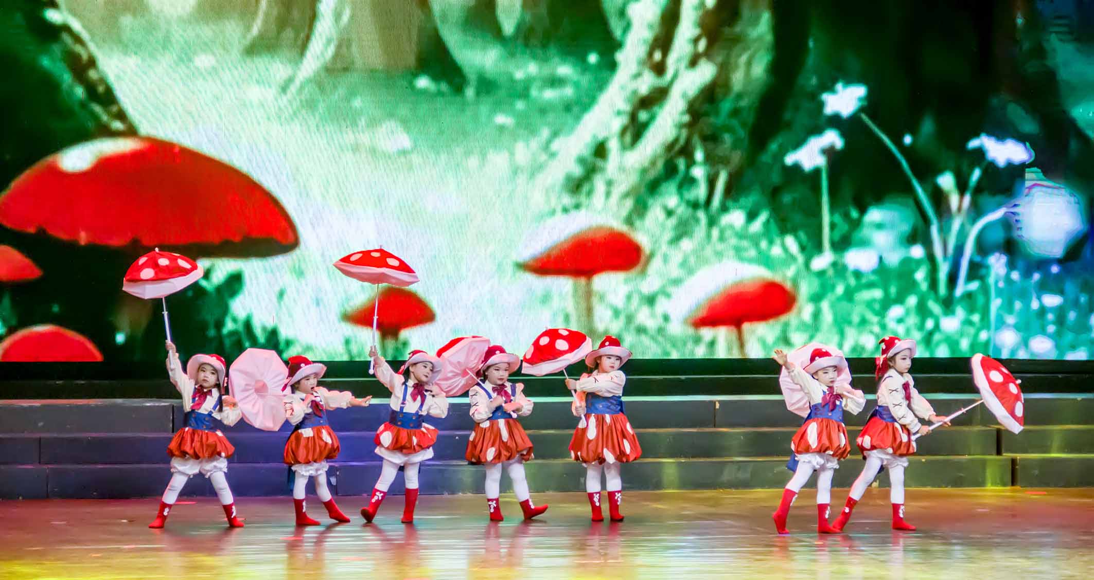 �҂��Ѵ��죬�����˲�ɫ��Ԋ